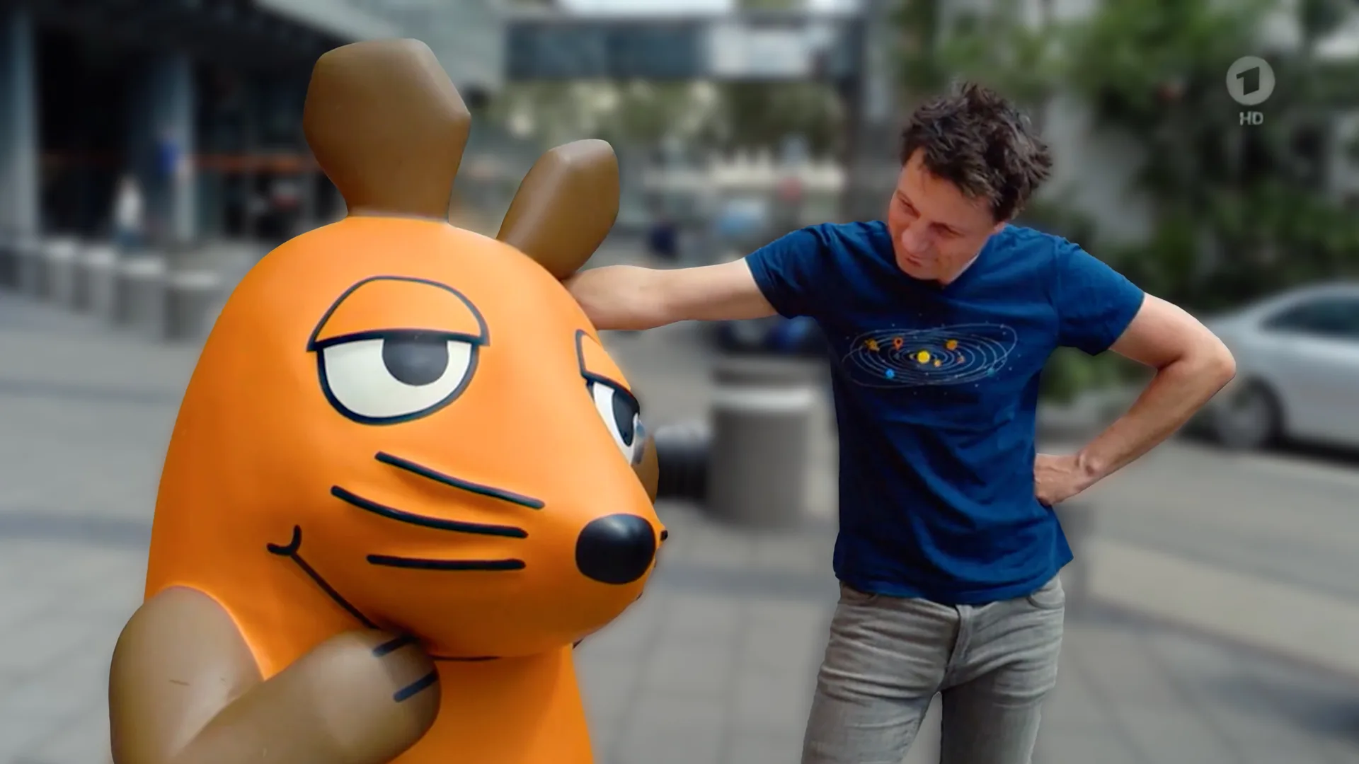 Eine Plastik der 3D Maus des WDR. Brand Strategie, Konzept, Design und Umsetzung von Machbar.