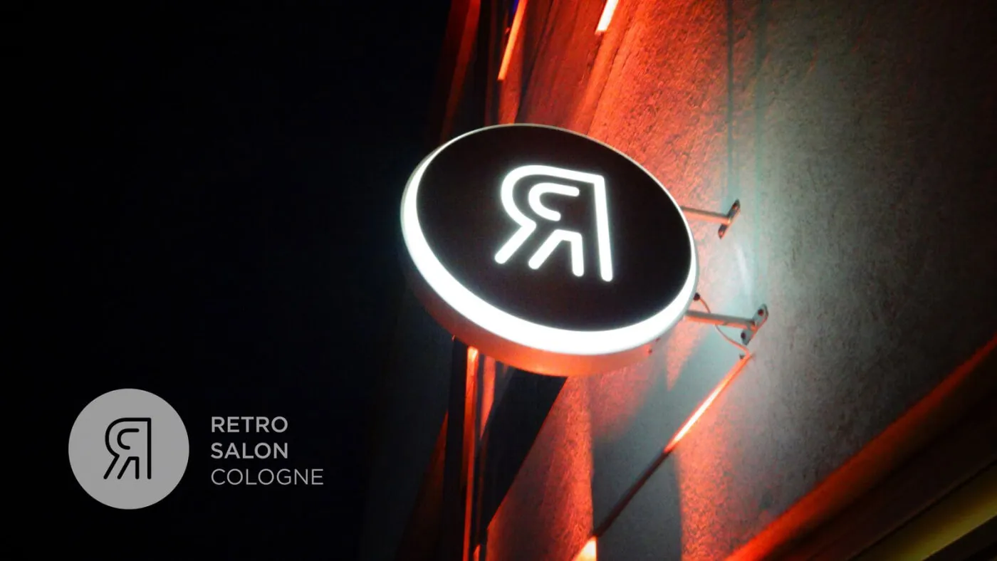 Logodesign und Ausstattung für den Retro Salon Cologne.